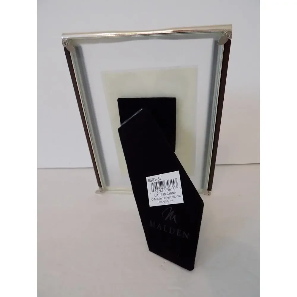 Malden International Designs picture frame NEW